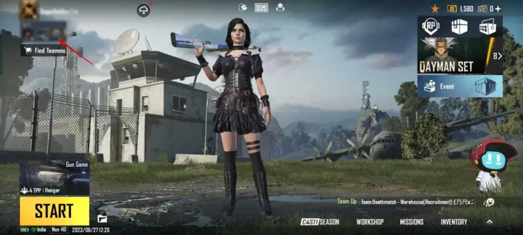 Open the game > Click on the Friends icon 